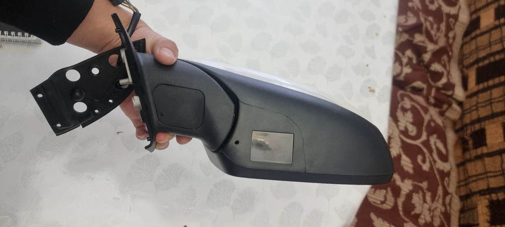 Продам левое зеркало от kia ceed jd киа сид 2013