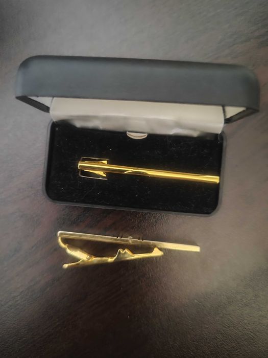 Щипки за вратовръзки