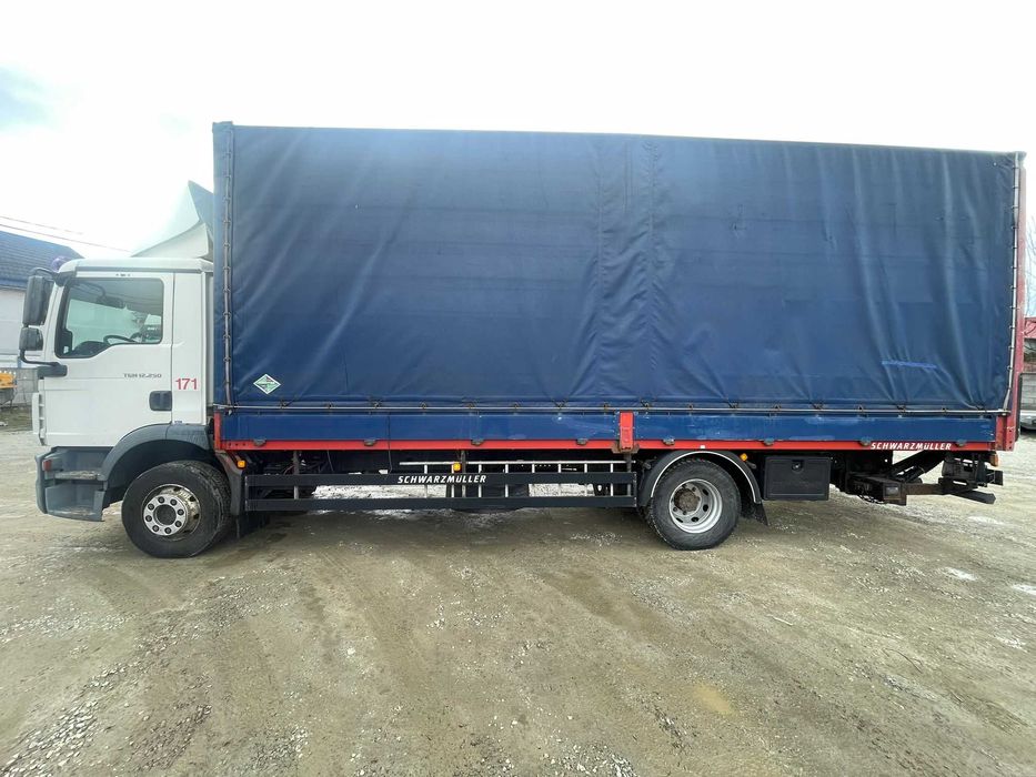 MAN TGM 12.250, lift