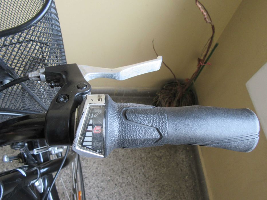 Немско градско колело CUBE TEAM 260 - 18инча с алуминиеви рама и капли