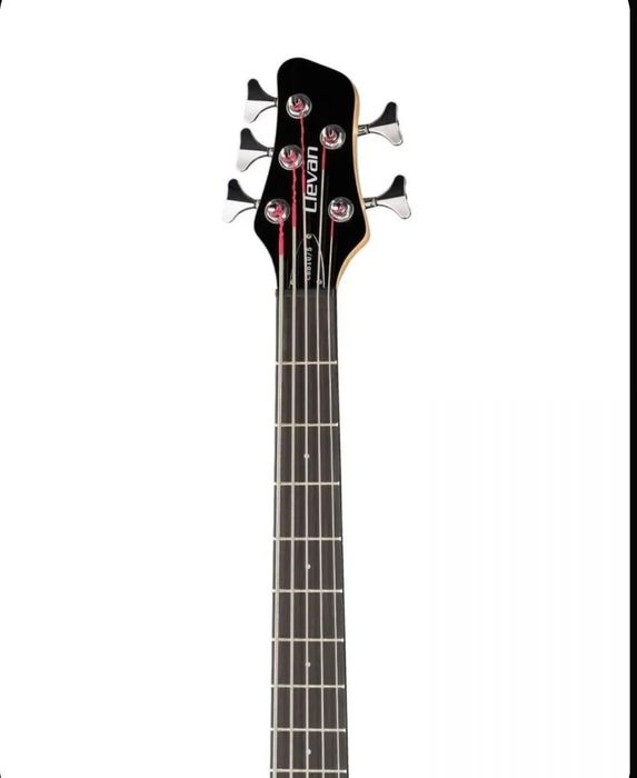 Бас Гитара Clevan 5ти струнная.