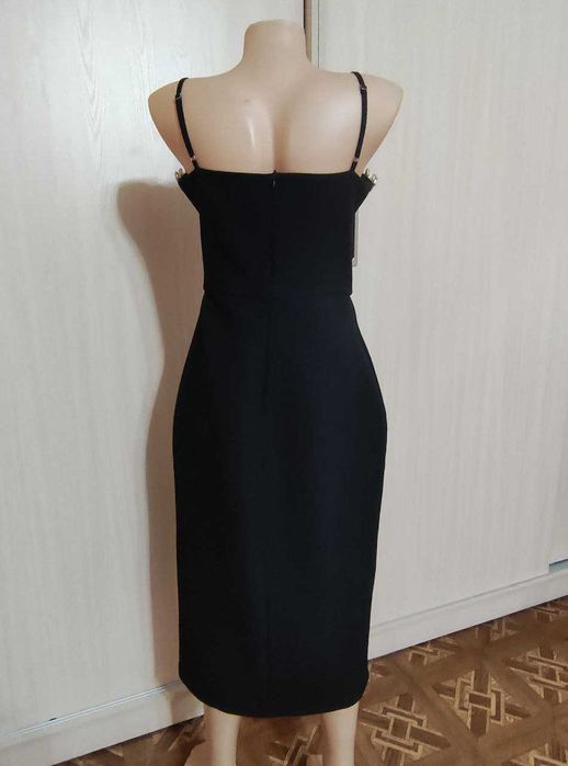 Платья БУ. Длина средняя. Размер 40 (турецкий).