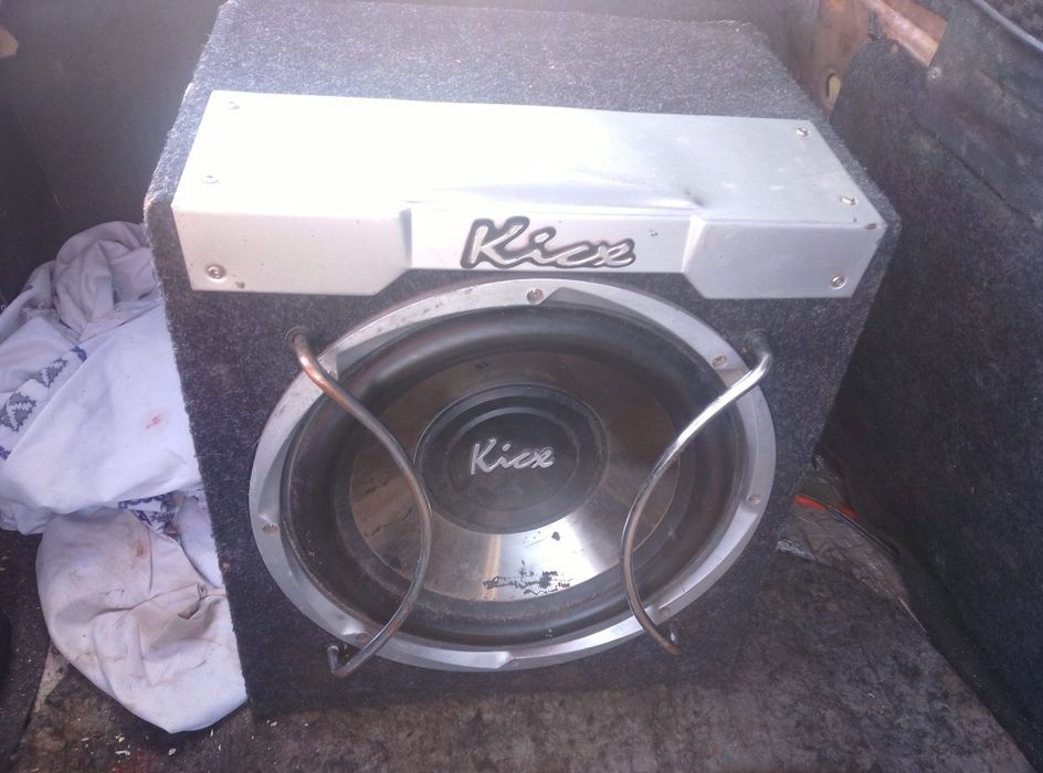 Продам саббуфер..