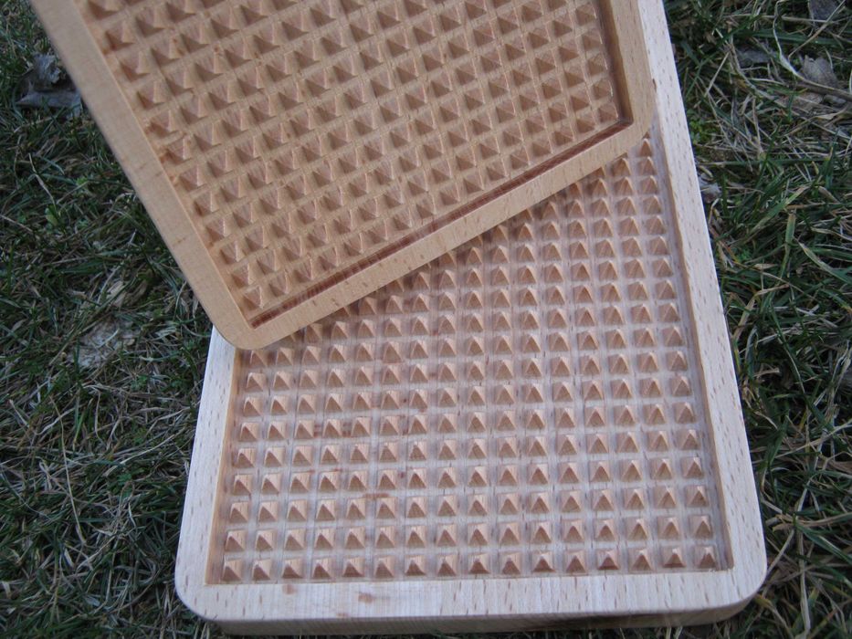 Садху за гвоздестоене с дървени пирони-пирамидки през 8-10-12мм.