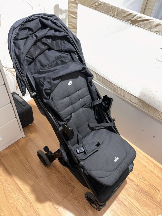 Joie pact pro в отличном состояний