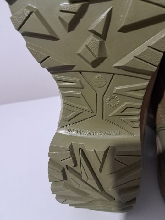 Bocanci Militari GORETEX Firma TALAN. Rezistente la apă,