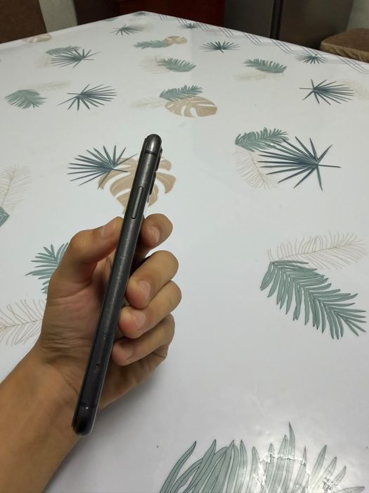 iPhone 11 продается