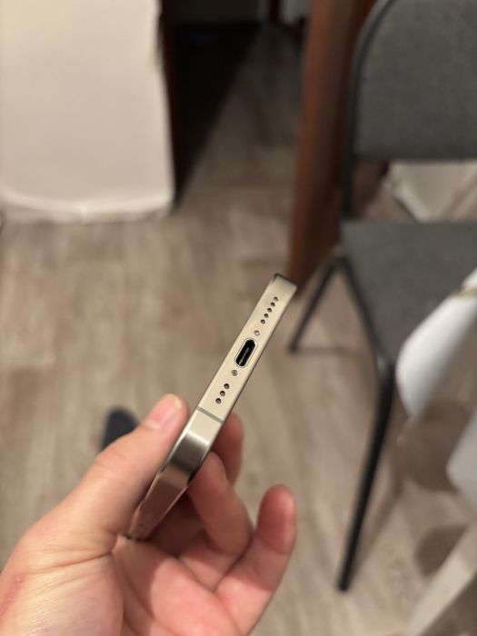 Продается Iphone 15 pro