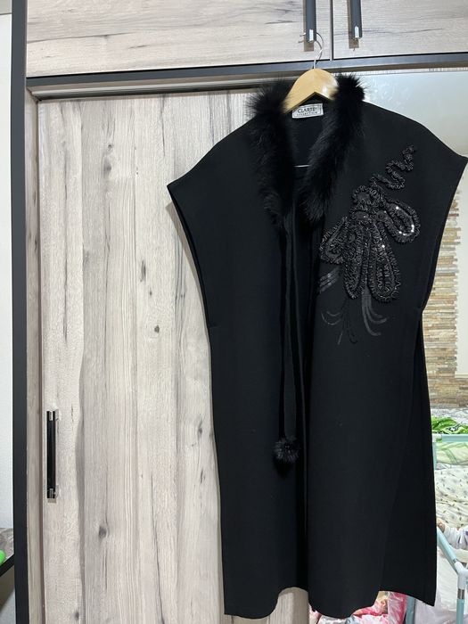 Продается женский жилет