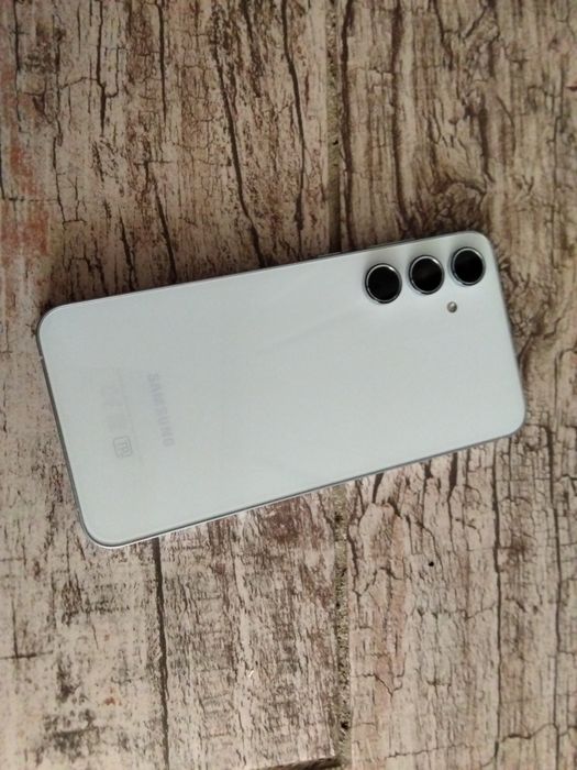 SAMSUNG A55 128Gb  5G