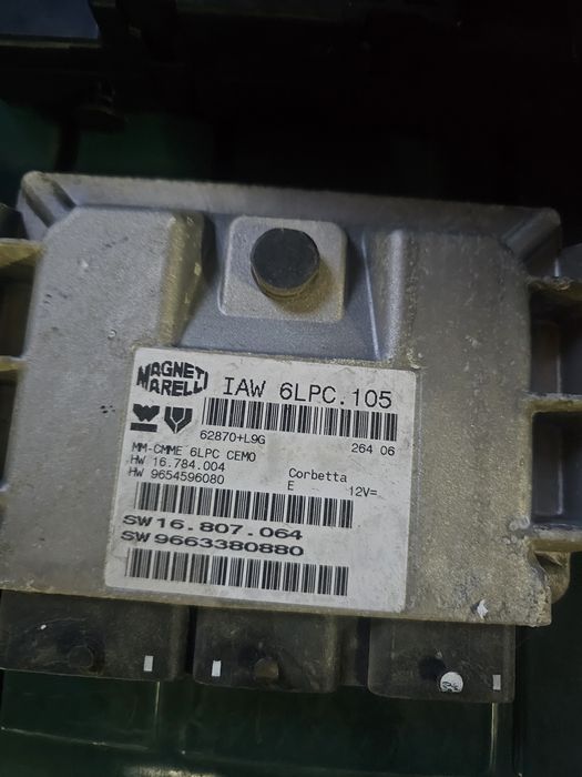 Kit pornire Calculator motor ECU Peugeot 207 1.4i cod 9663380880 IAW6L