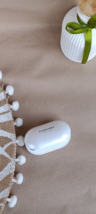 Căști Samsung Galaxy Buds+
