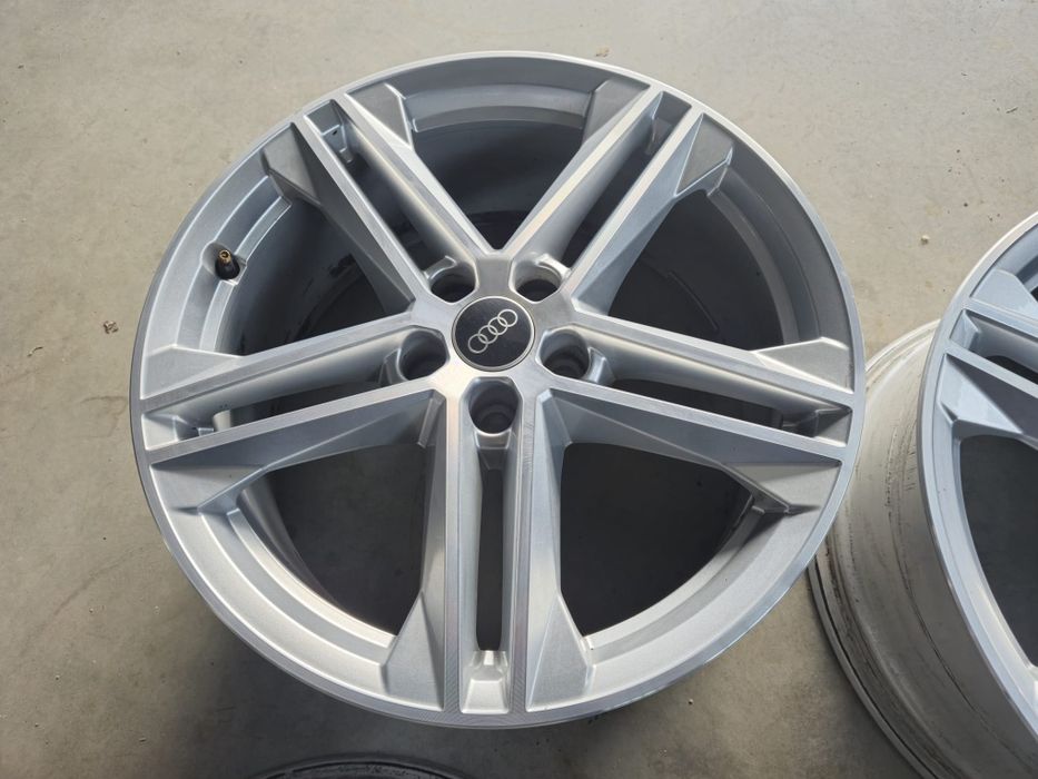 Jante Audi Q5 A6 A4 R19 originale stare foarte buna