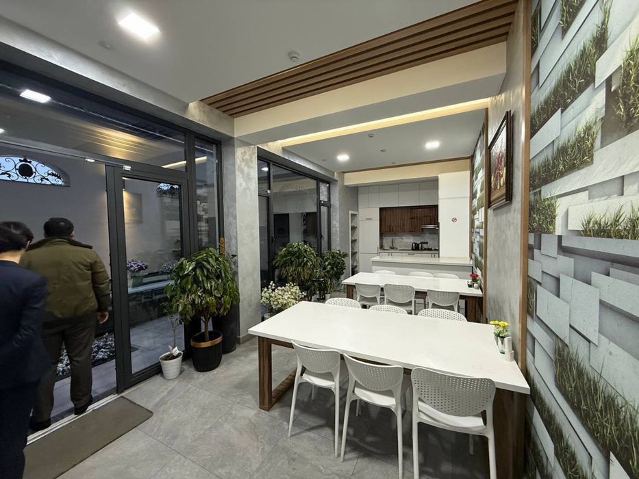 Дагестанский отдельно стоящее здание 3соток 5этажей 950кв.м срочно