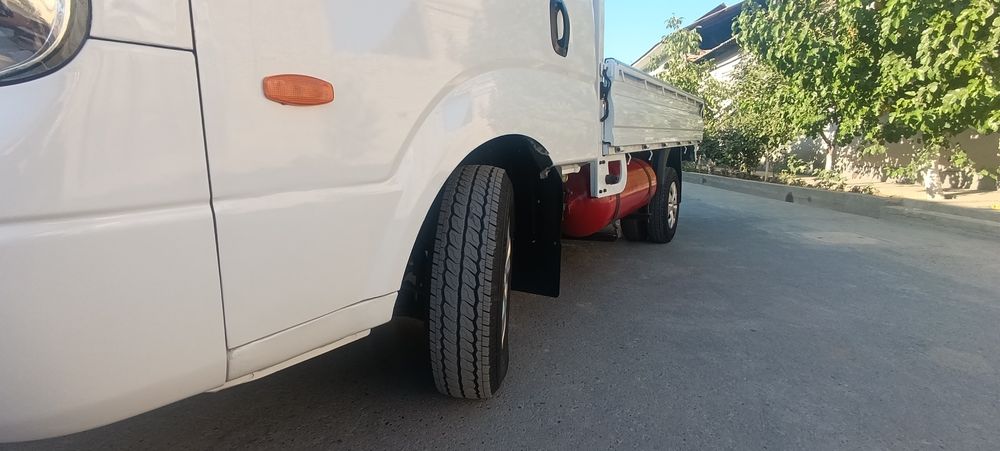 Kia bongo 2009 sotilad