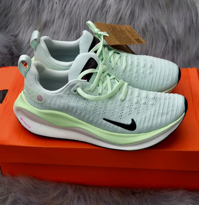 Nike уникални дамски сникърси нови 38.5 номер