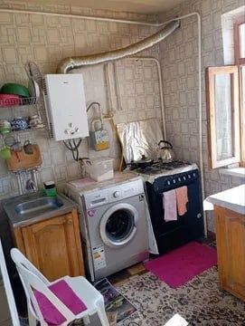 Срочно Продаётся Яккасарай 2/4/4 с мебелью техникой ремонт средний !