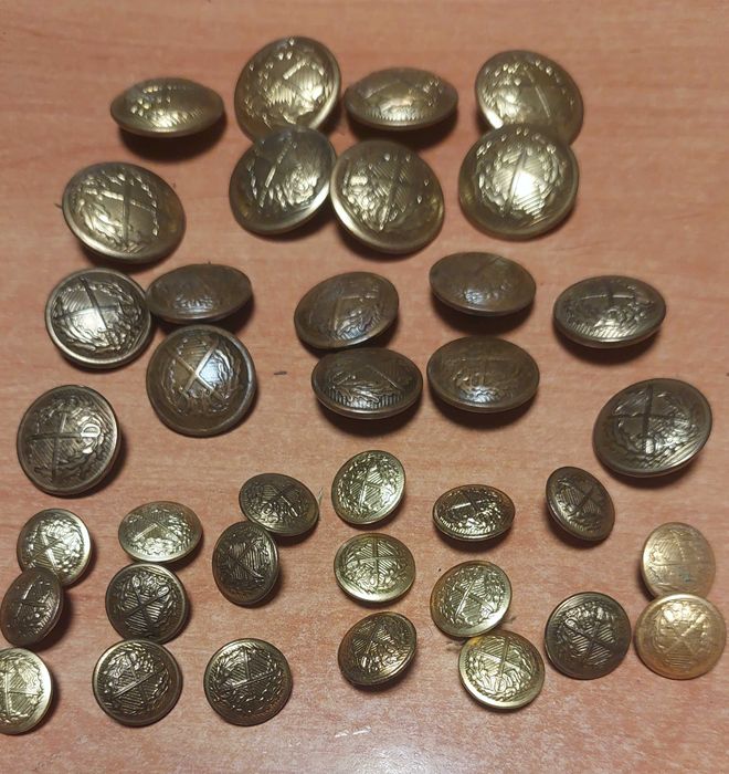 Lot Nasturi metalici RSR