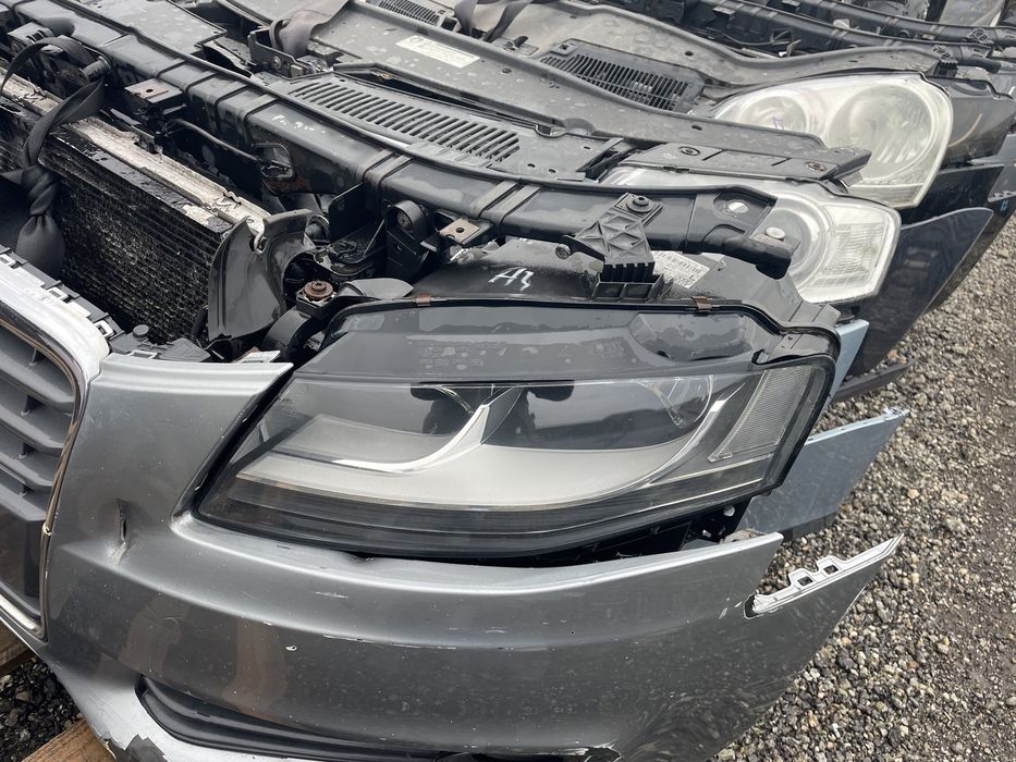 Far / faruri audi a4 b8