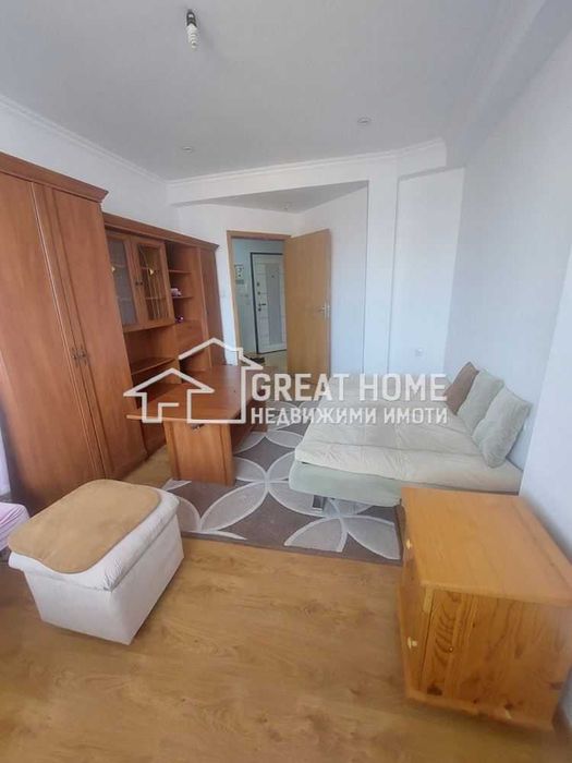 Дава се под наем Тристаен апартамент в Търговище, Център - 65 кв.м за 306 € - Снимка #8