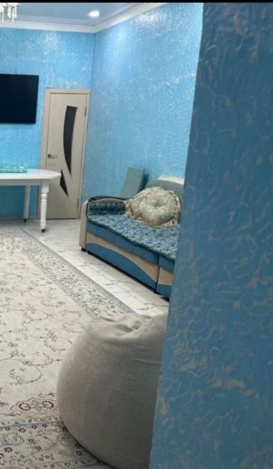 Продам диван состояние хорошее