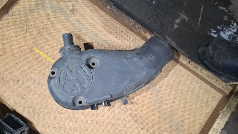 Запчасти пассат Б4 1.8