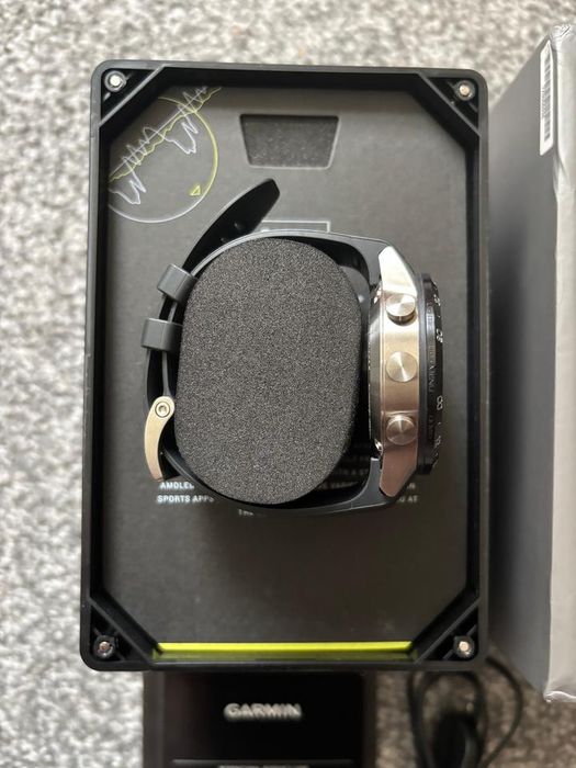 Продам Garmin Marq Athlete Gen2