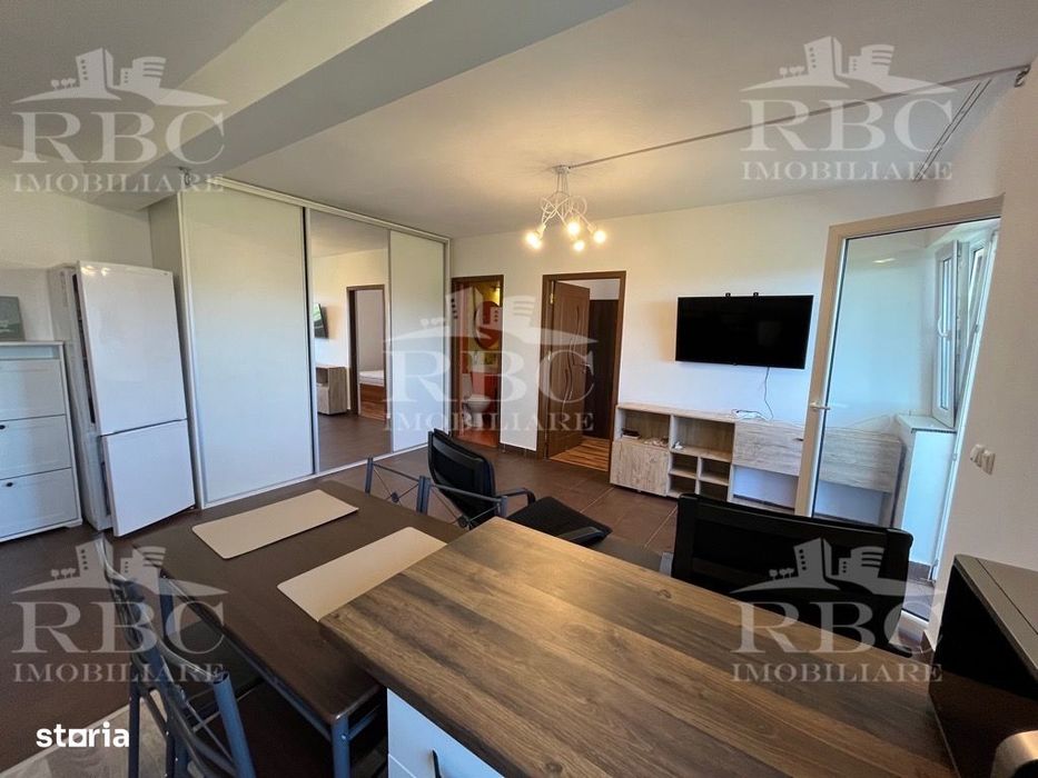 Apartament 3 camere cu balcon Valea Garboului
