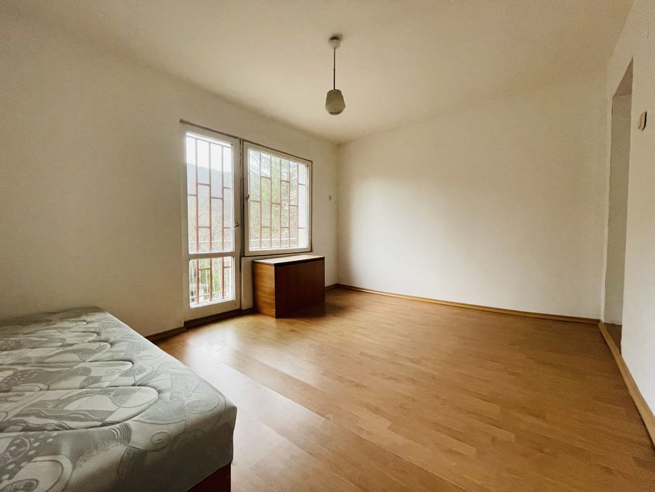 Продава се Къща в с. Калотина, Област София-област - 170 кв.м за 248 €/кв.м - Снимка #2