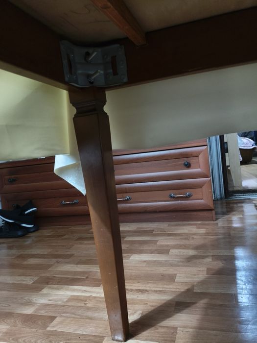 Стол раздвижной дерево