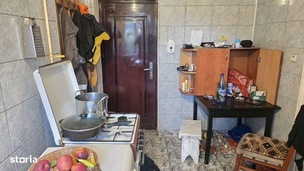 Vand apartament cu 2 camere in Deva, zona Al. Motilor et. 1,