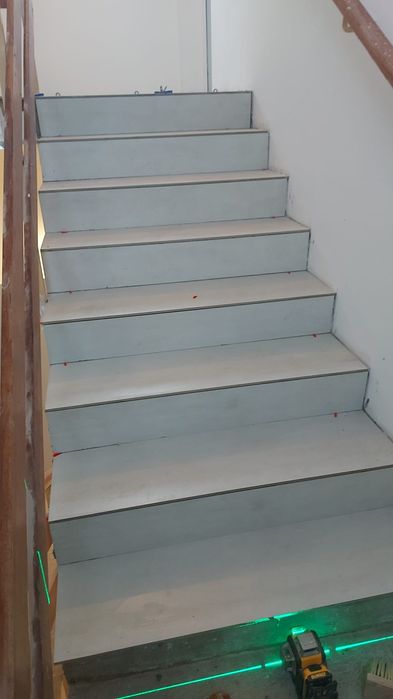 Execut finisaje interioare la preturi avantajoase.