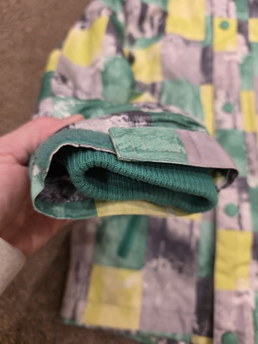 Geaca impermeabilă,  mărimea 122'128 cm