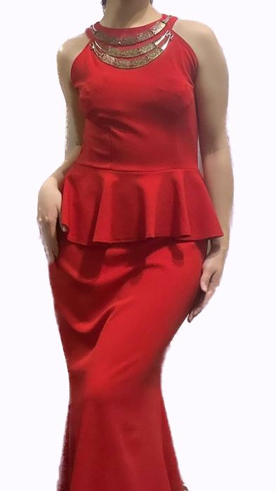 Продам платья срочно