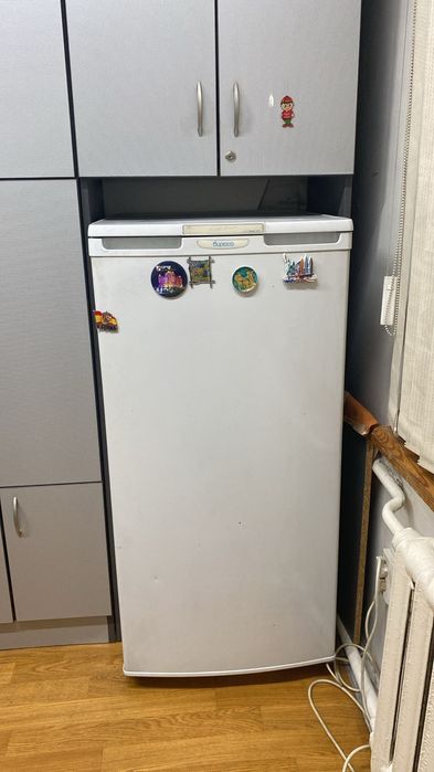 Холодильник продам