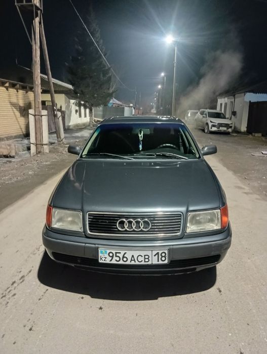 Продам Audi 100 c4