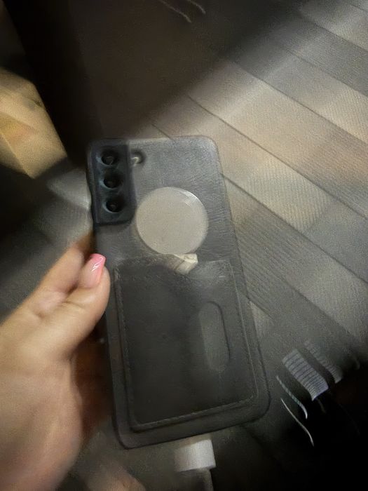 Samsung galaxy 22+ телефон в хорошем состоянии