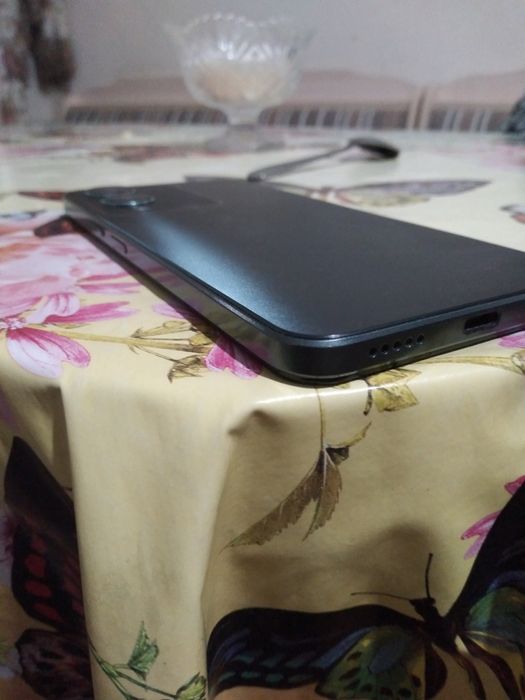 Продам Vivo Y17s