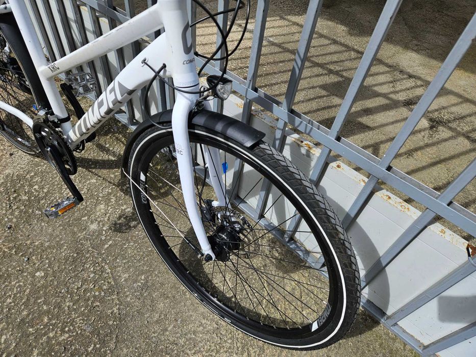 Хидравлика-алуминиев велосипед 28 цола COMPEL-шест месеца гаранция