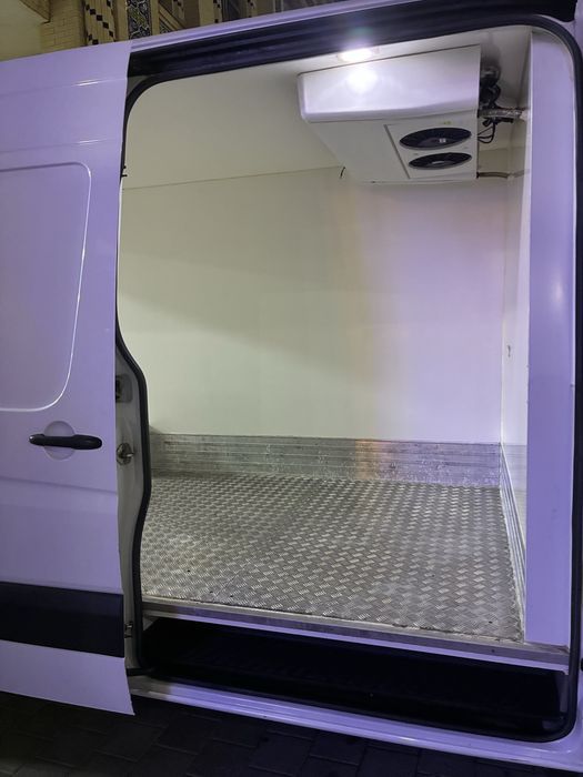 Mercedes Sprinter xolati ideal