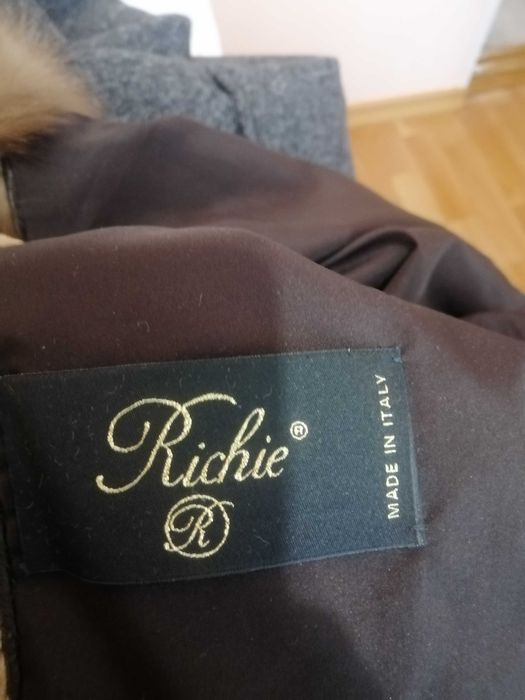 Продаётся оригинальная Шуба