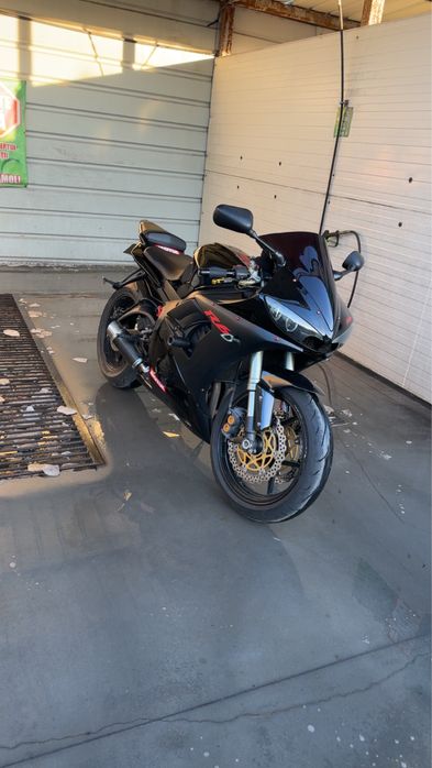Vand yamaha R6 2003