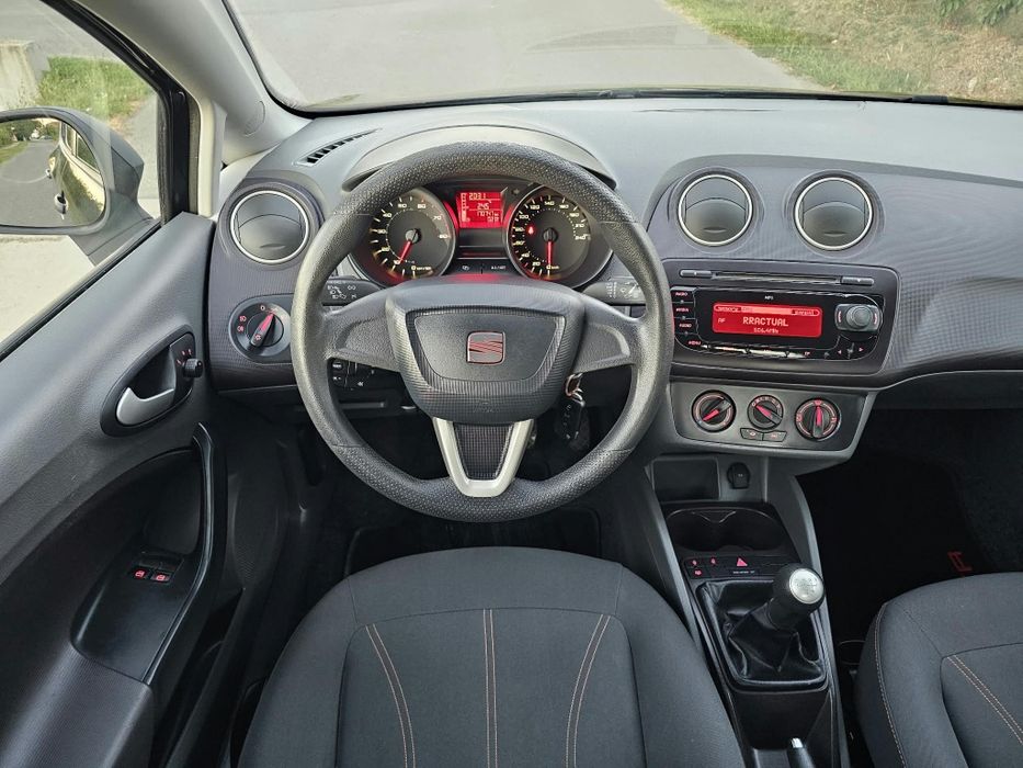 SEAT Ibiza 2011 — imagine 2