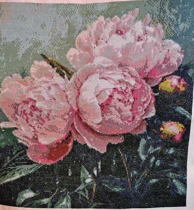 Broderie in cruciulite "Copacul de foc","Bujori", "Balerina"