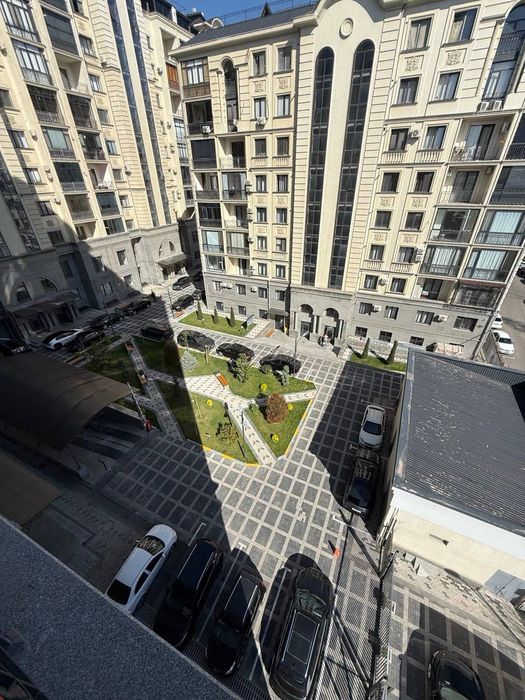 Мухташам Продается 3 комнатная квартира коробка Метро Минор, Алайский