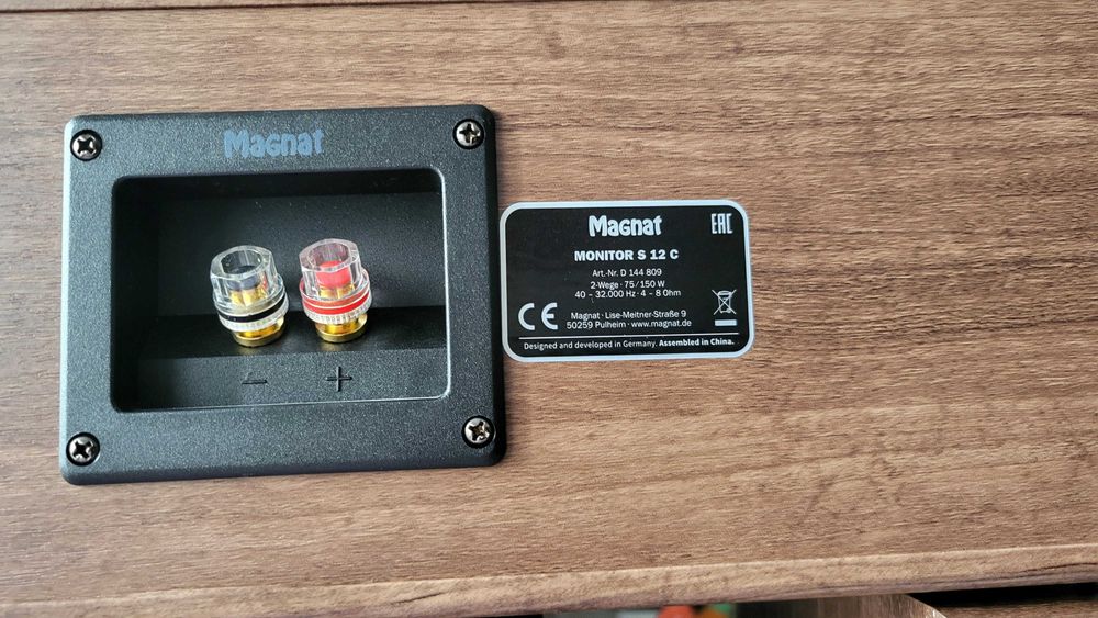 Boxe HI-Fi Magnat 5.1 Monitor S cu suporti si Alpha RS 12 impecabile