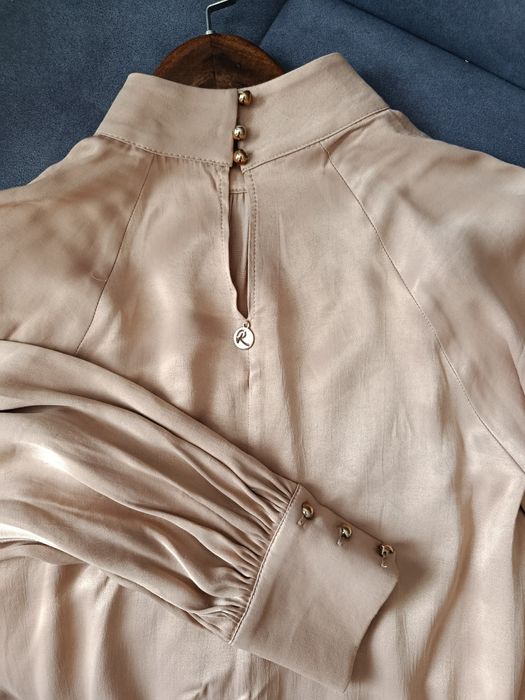 Короткое женское платье