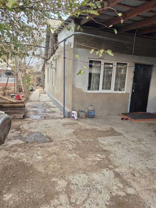 Срочно продается дом школа больница рядом!!!