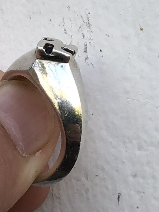 Inel deosebit si interesant