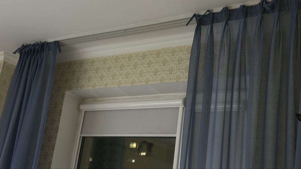 Тюль темно голубая шелковая